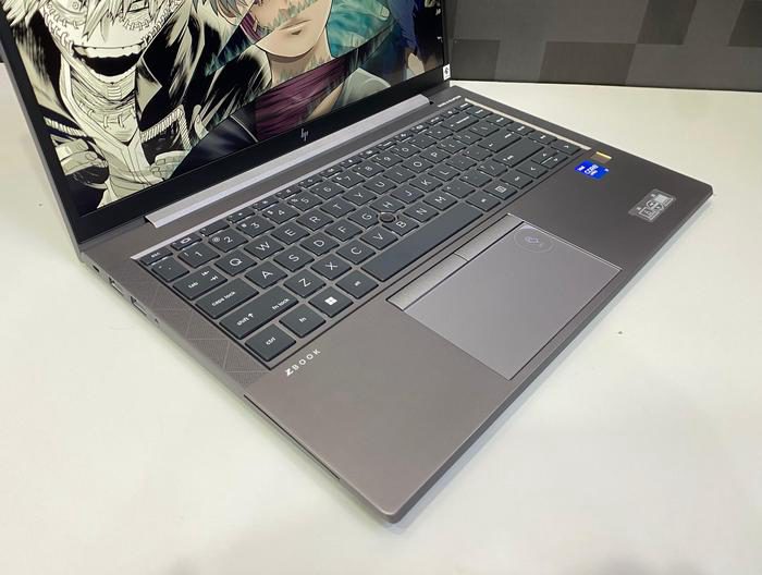 Laptop HP ZBook Firefly 14 G8 Core i7 Gen 11 - RAM 32GB - SSD 1TB - 14 inch - NVIDIA T500 4GB - TouchScreen - WIN 11 PRO - foto 2