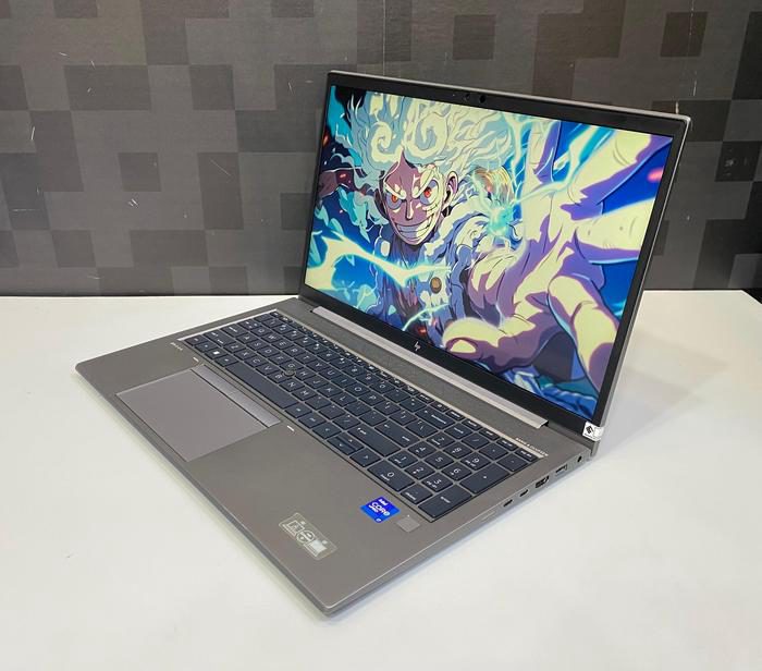 Laptop HP ZBook Firefly 15 G8 Core i7 Gen 11 - RAM 32GB - SSD 1TB - 15 inch - TouchScreen - NVIDIA T500 - WIN 11 PRO - foto 3